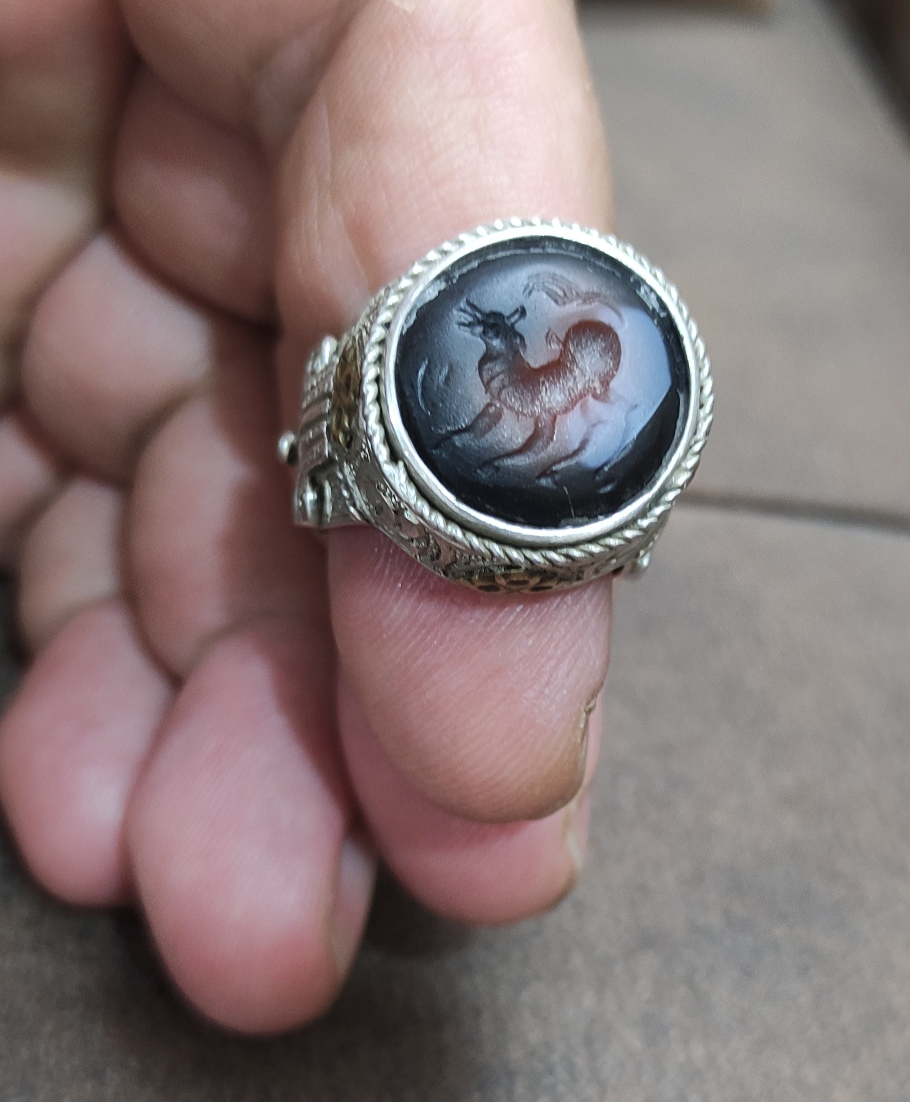 انگشتر نشان رکاب سلجوقی