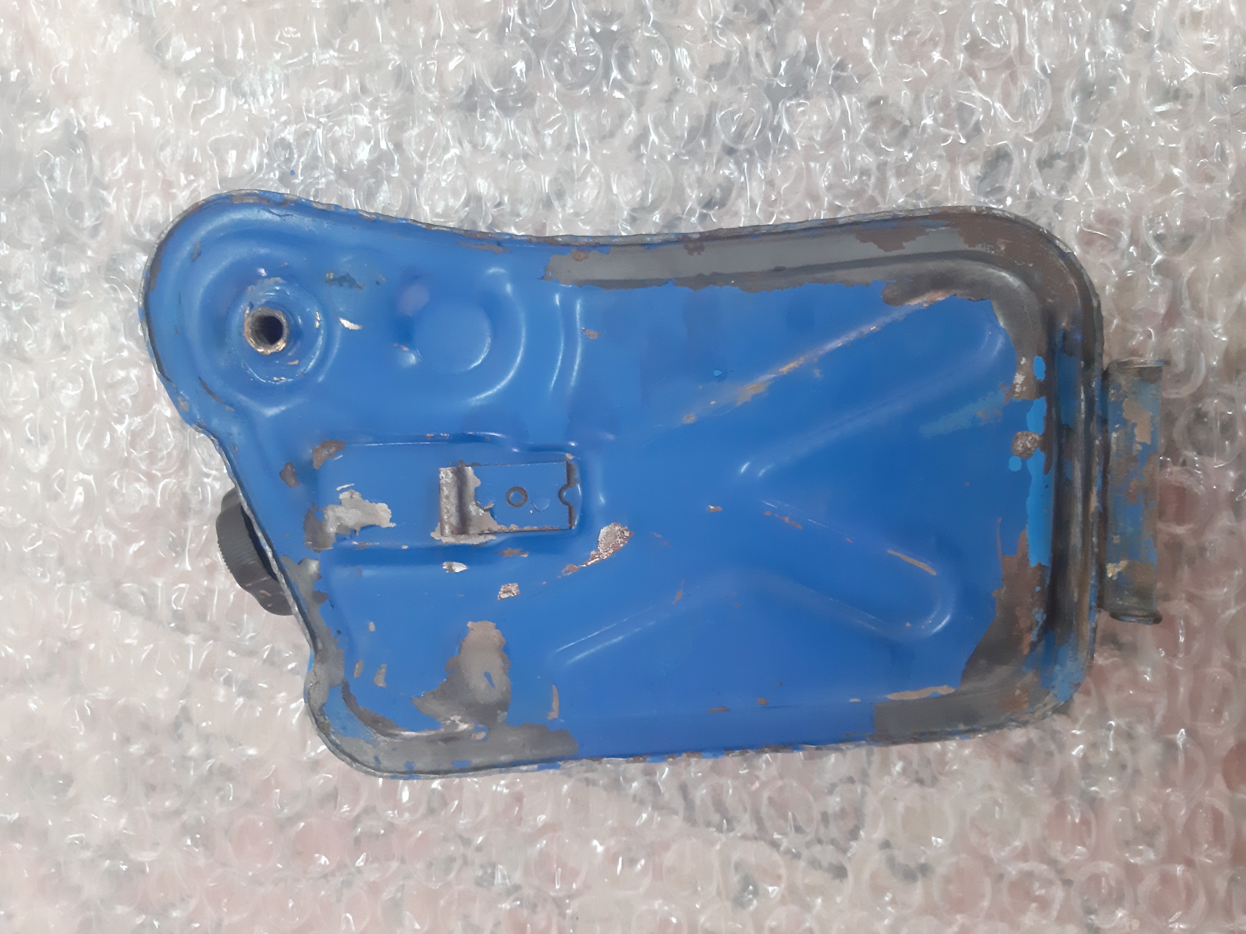 منبع روغن یاماها 80 و 100 ژاپن