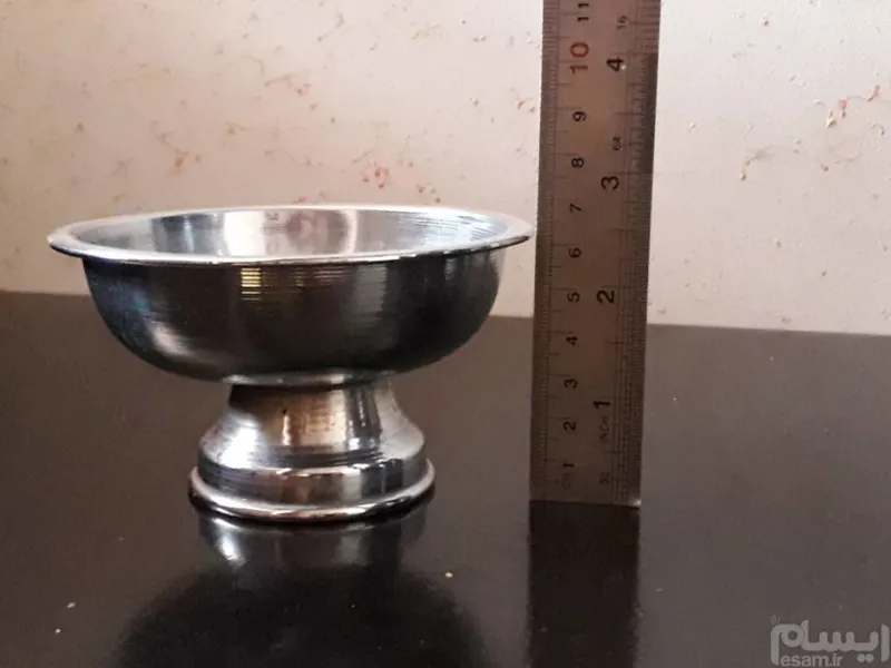 جام پایه دار قدیمی با قدمت بالای 90سال