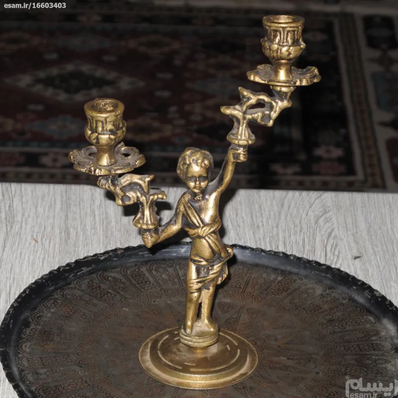 شمعدانی برنز قدیمی وزن866گرم باقدمت بالا100سال