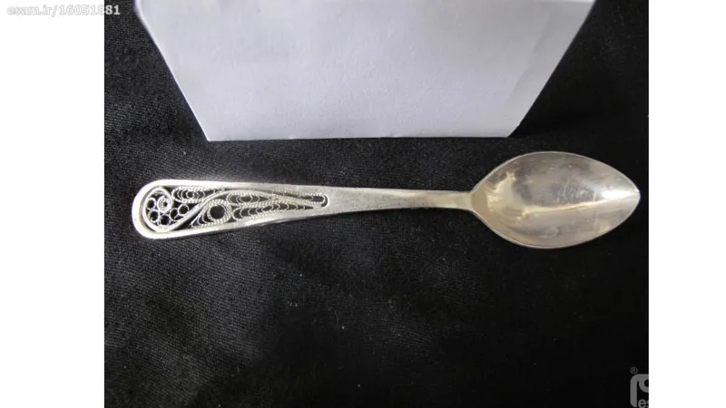 حراج قاشق نقره ای  قدیمی (قدمت بالا وزن19گرم