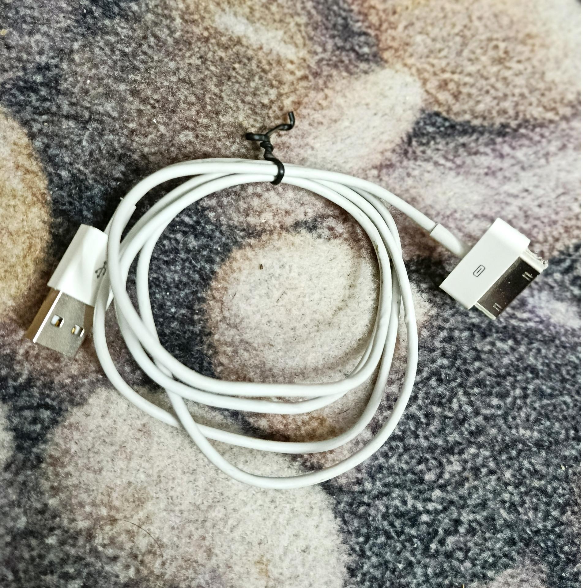 کابل شارژ آیپد