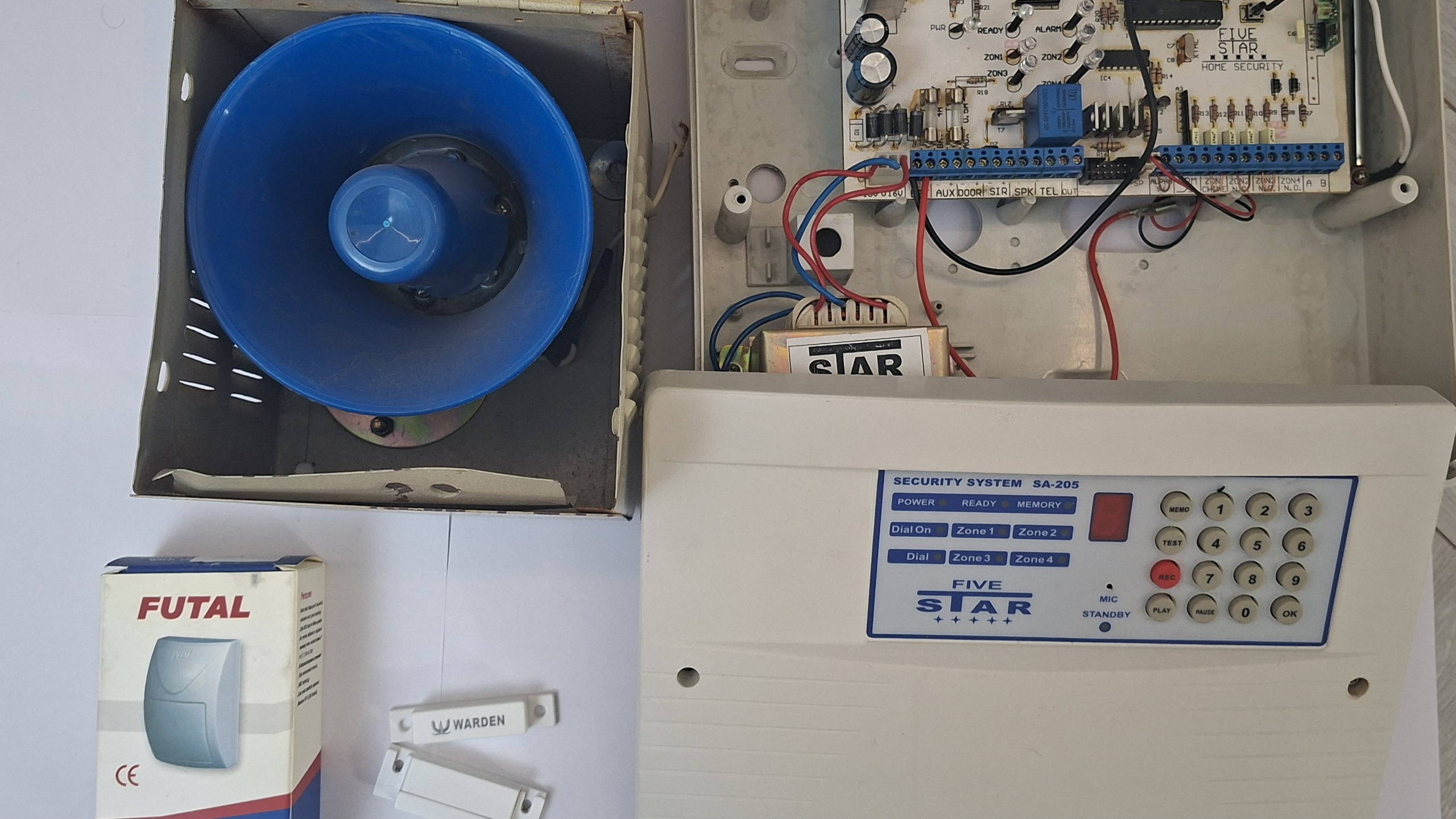 دزدگیر FIVE STAR در حد نو