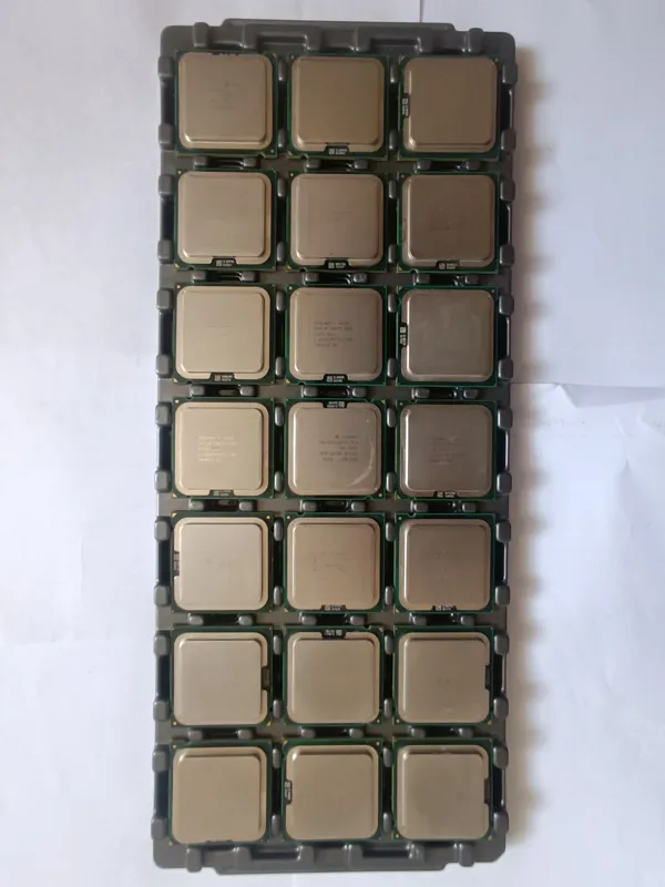 CPU INTEL Q8400
