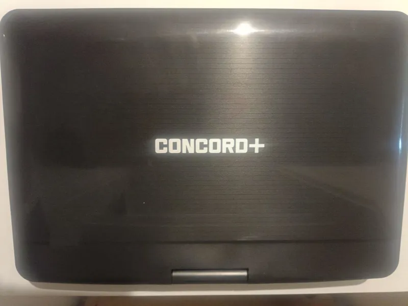 DVD PLAYER  پلیر پرتابل کنکورد پلاس 17 اینچ
