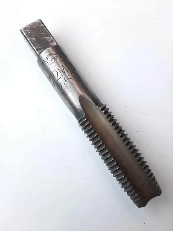 قلاویز 22 ELORA آلمان