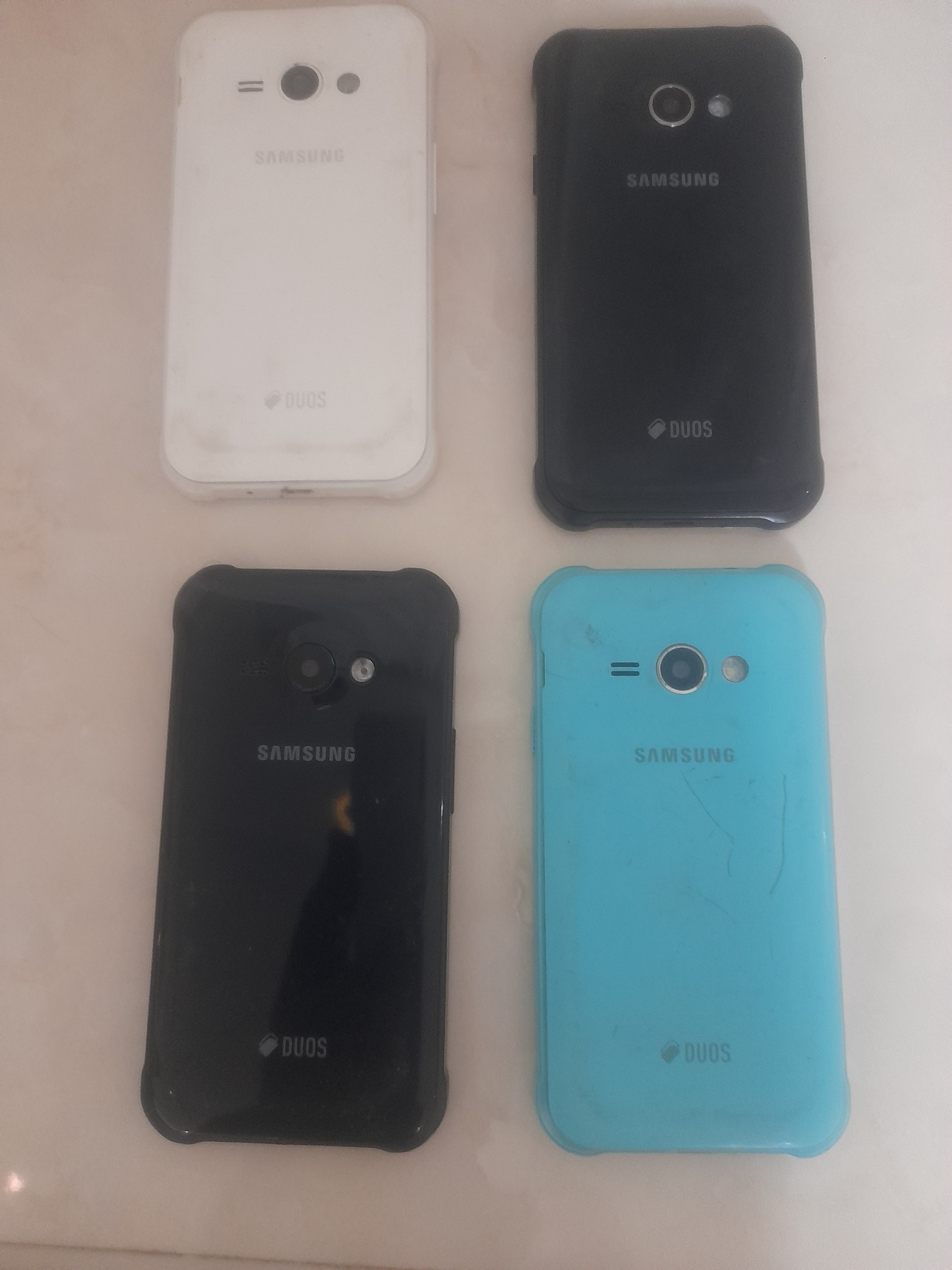 قاب سامسونگ  Samsung  j110