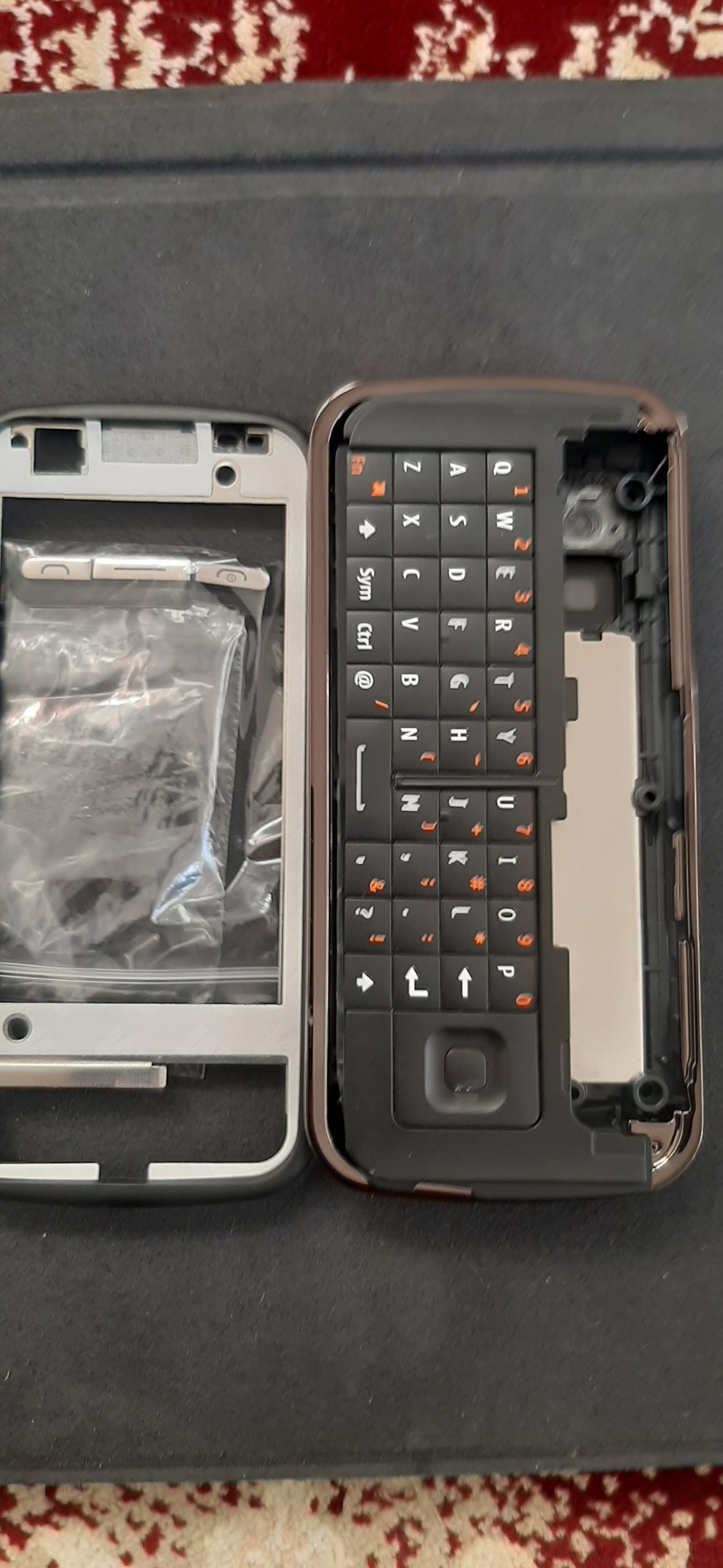 قاب کامل نوکیا C6-00