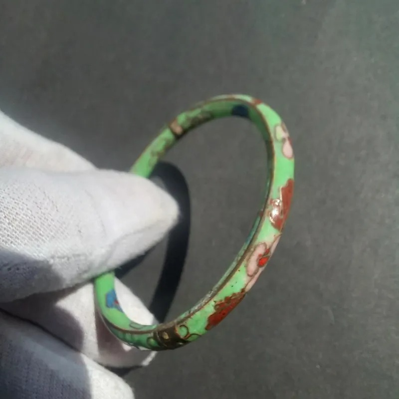 النگو مینا کاری شده