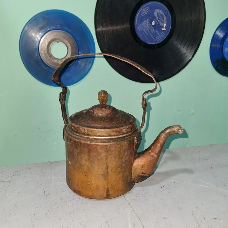 کتری مسی قدیمی فسقلی