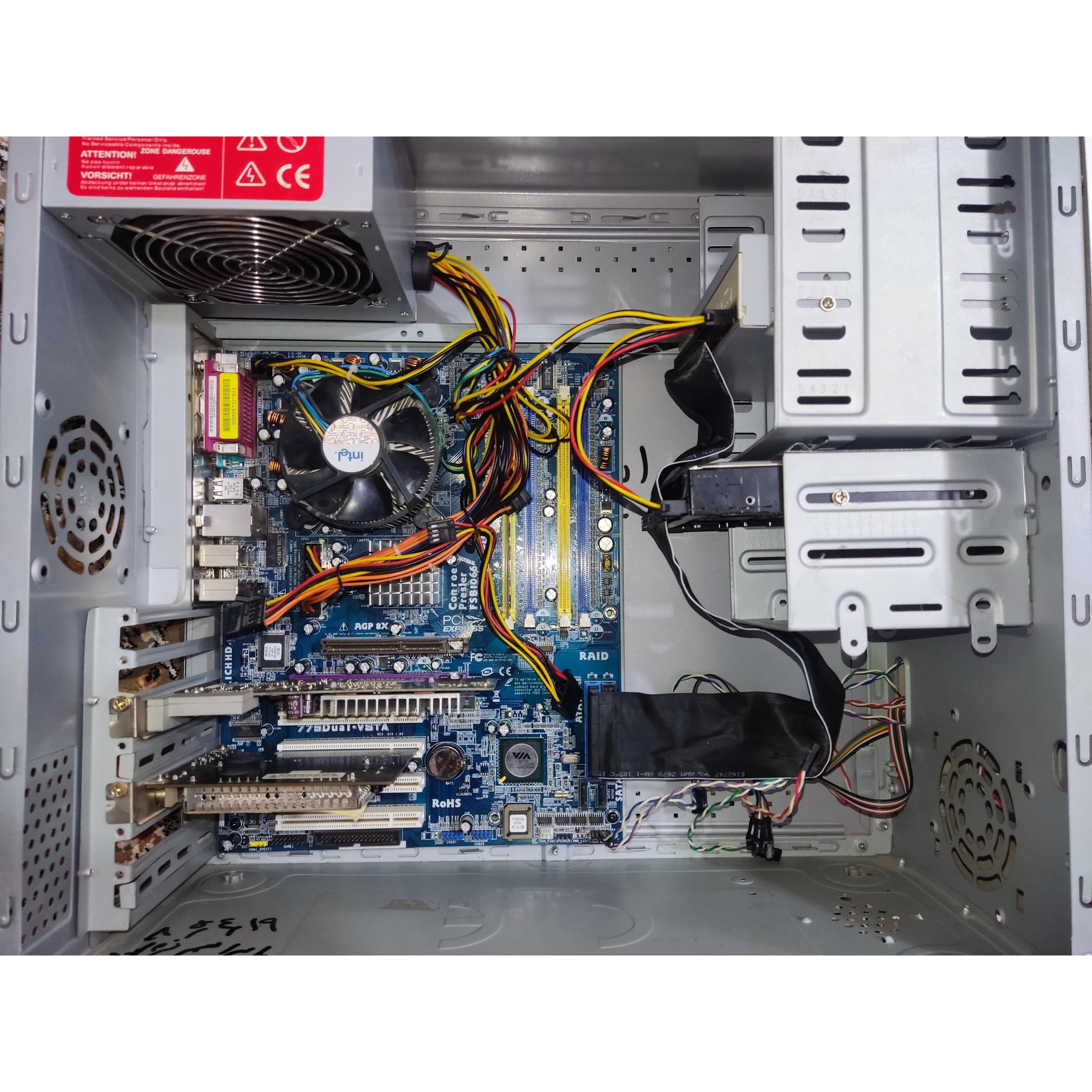 کیس کامپیوتر DDR