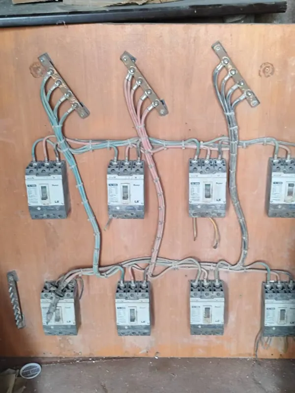 ابزار آلات برقی و مکانیکی