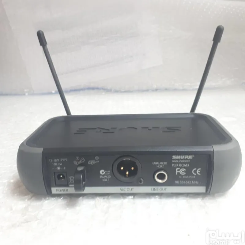 2 عدد میکروفون بی سیم shure