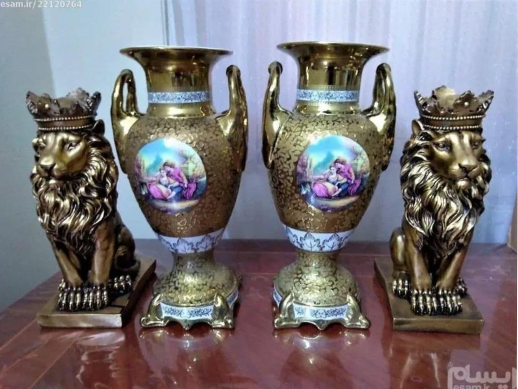 جفت گلدان طلا آنتیک پهلوی و مجسمه شیر تاجدار
