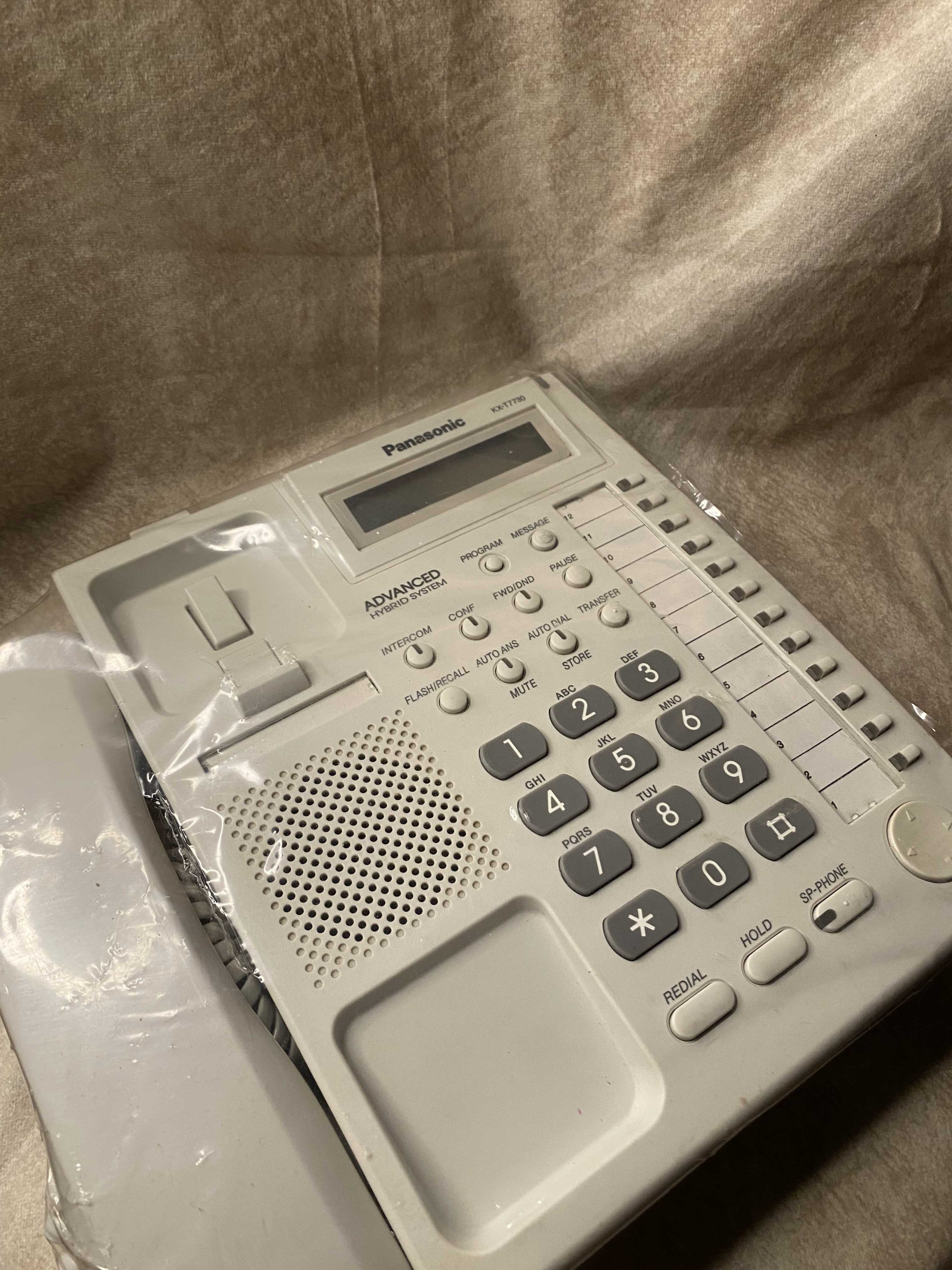 تلفن پاناسونیک kx-t7730