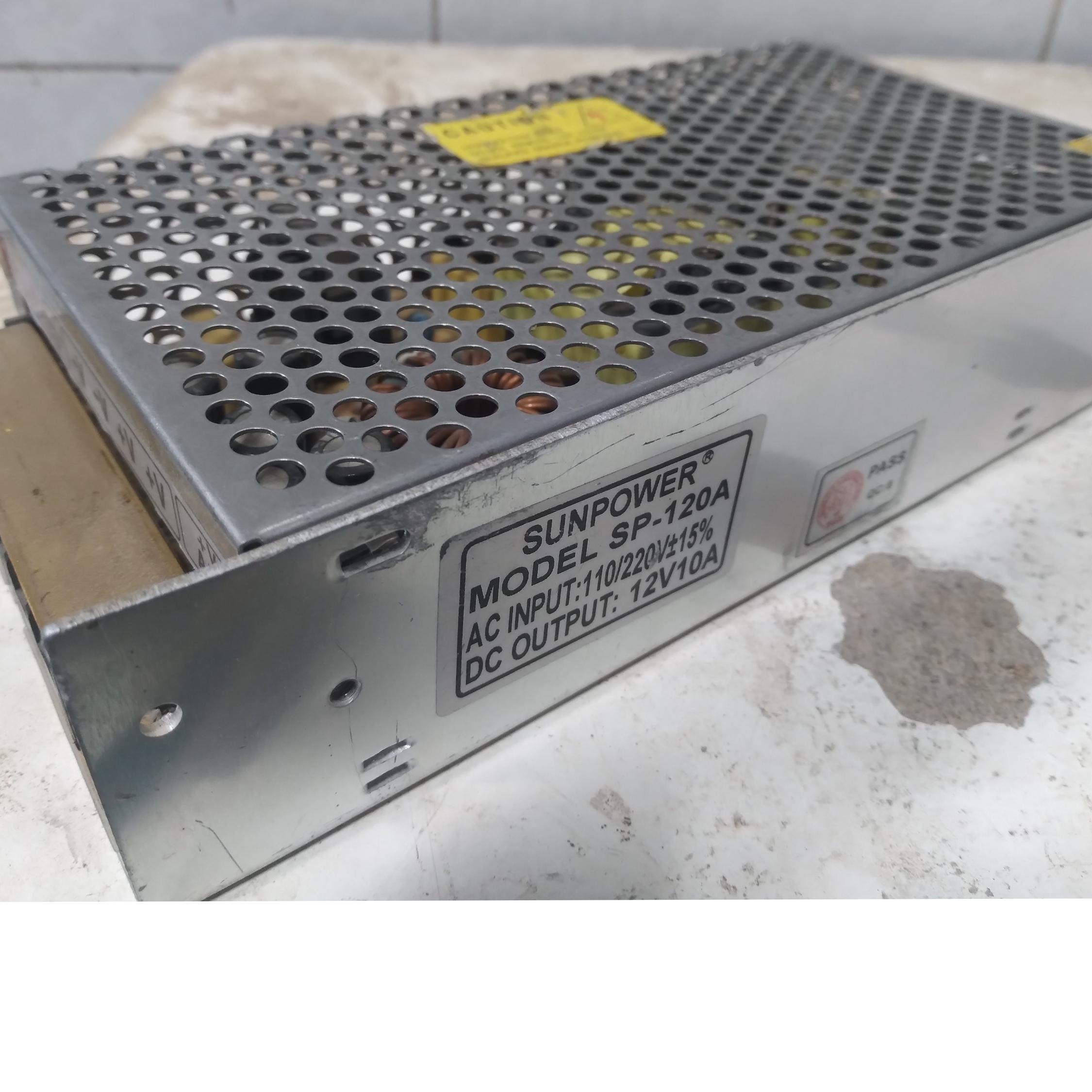 منبع تغذیه سوییچینگ