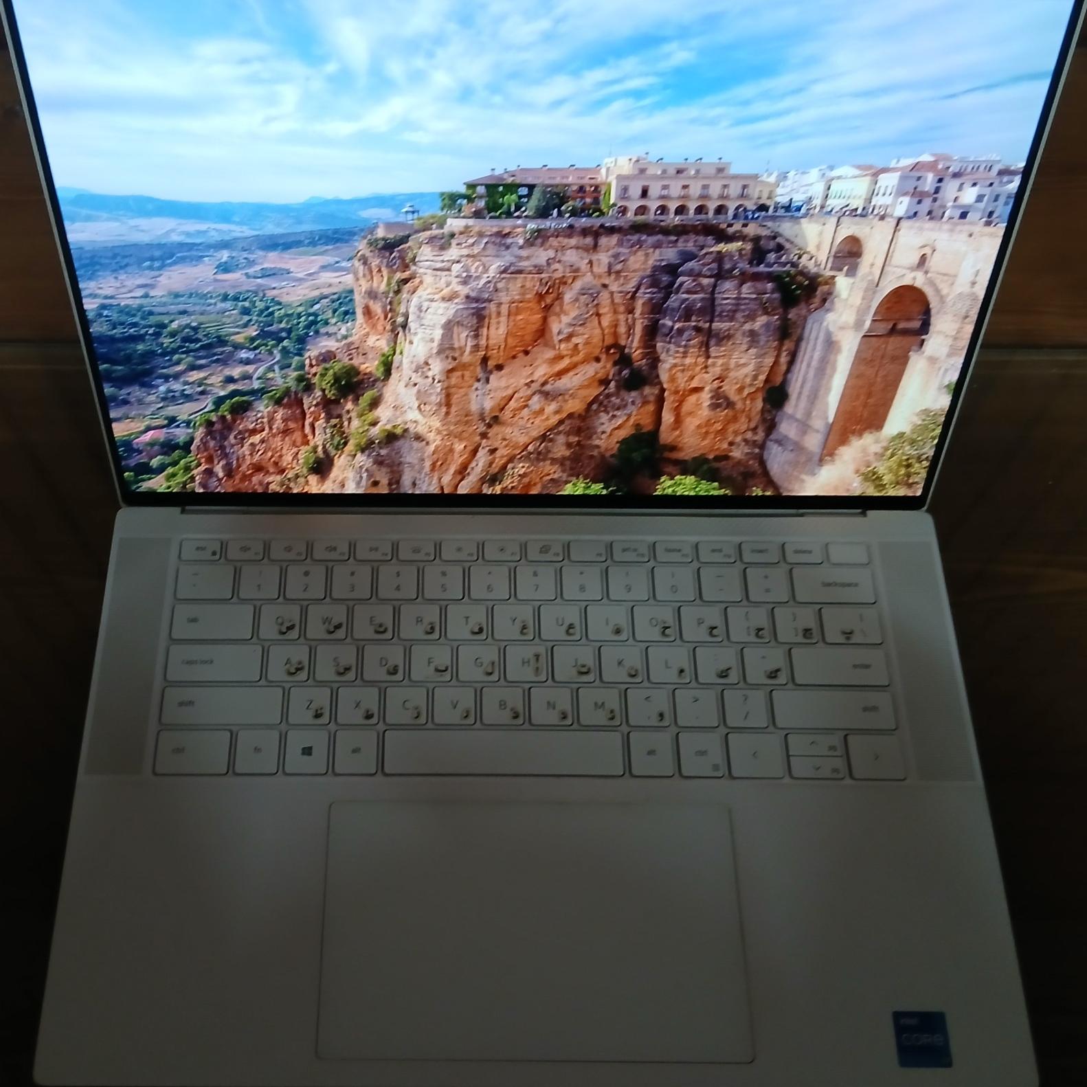 DELL XPS 9510 11800 3050TI 16G3200 4KTUCH