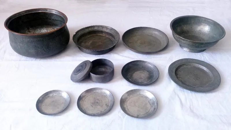 سرویس ظروف قاجاری 10 پارچه کلکسیونی