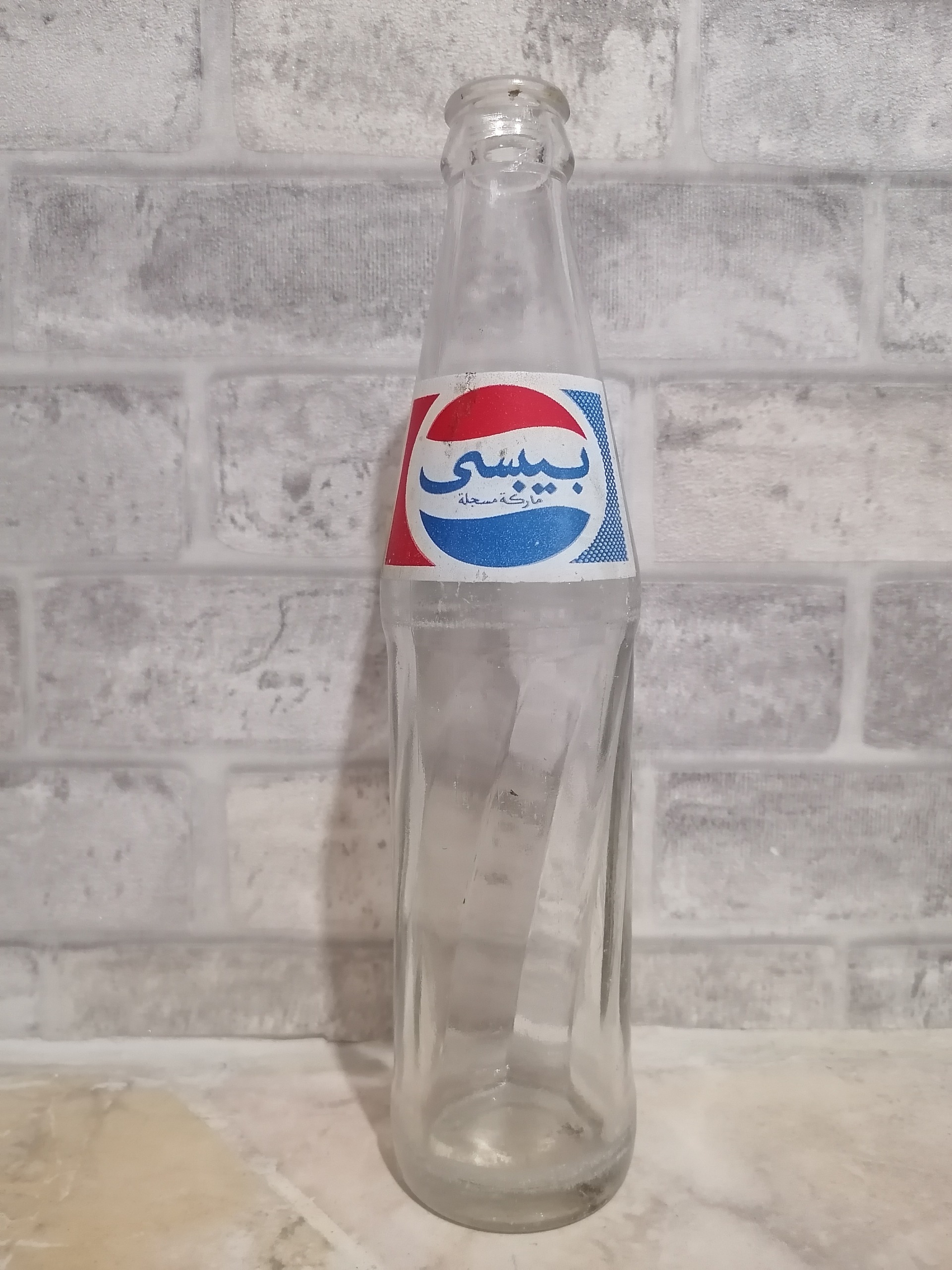 بطری نوشابه پپسی کولا عربی