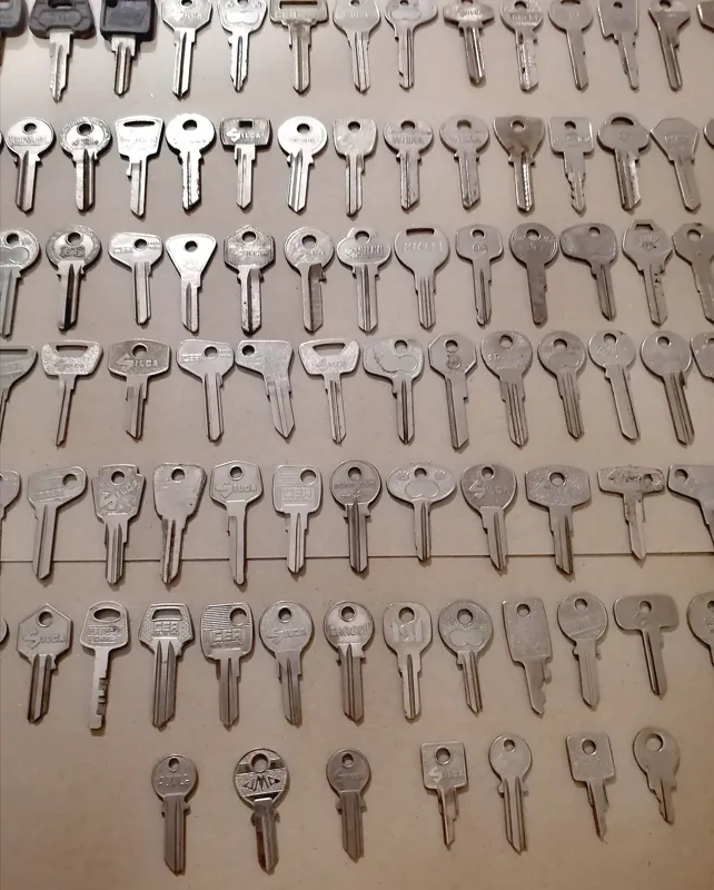کلکسیون کلید خام قدیمی وجدید 100عدد
