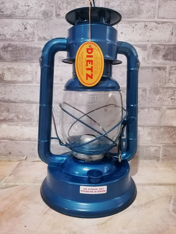 فانوس بزرگ دیتز  قدیمی نو و پلمپ