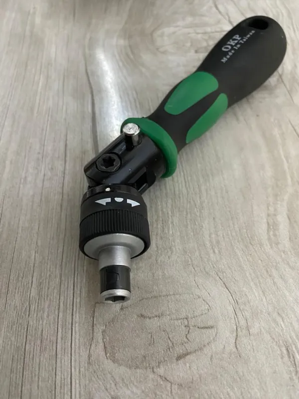 دسته پیچ گوشتی جغجغه ای