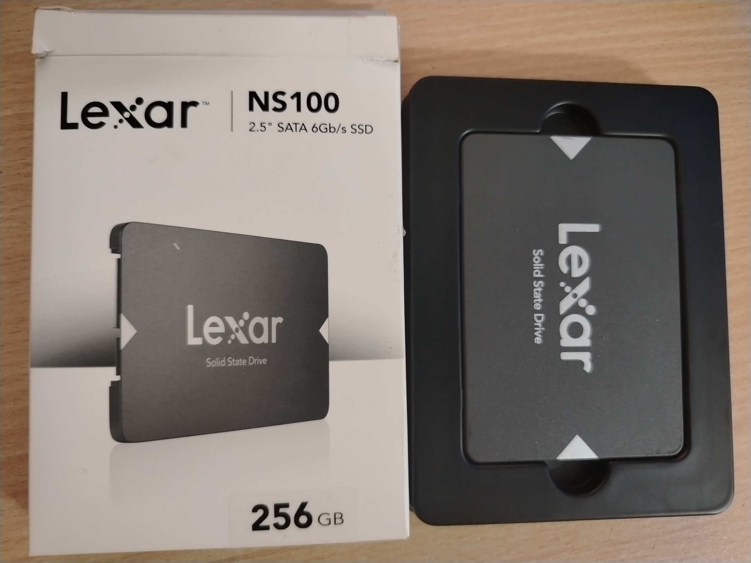 Sata 256g Lexar