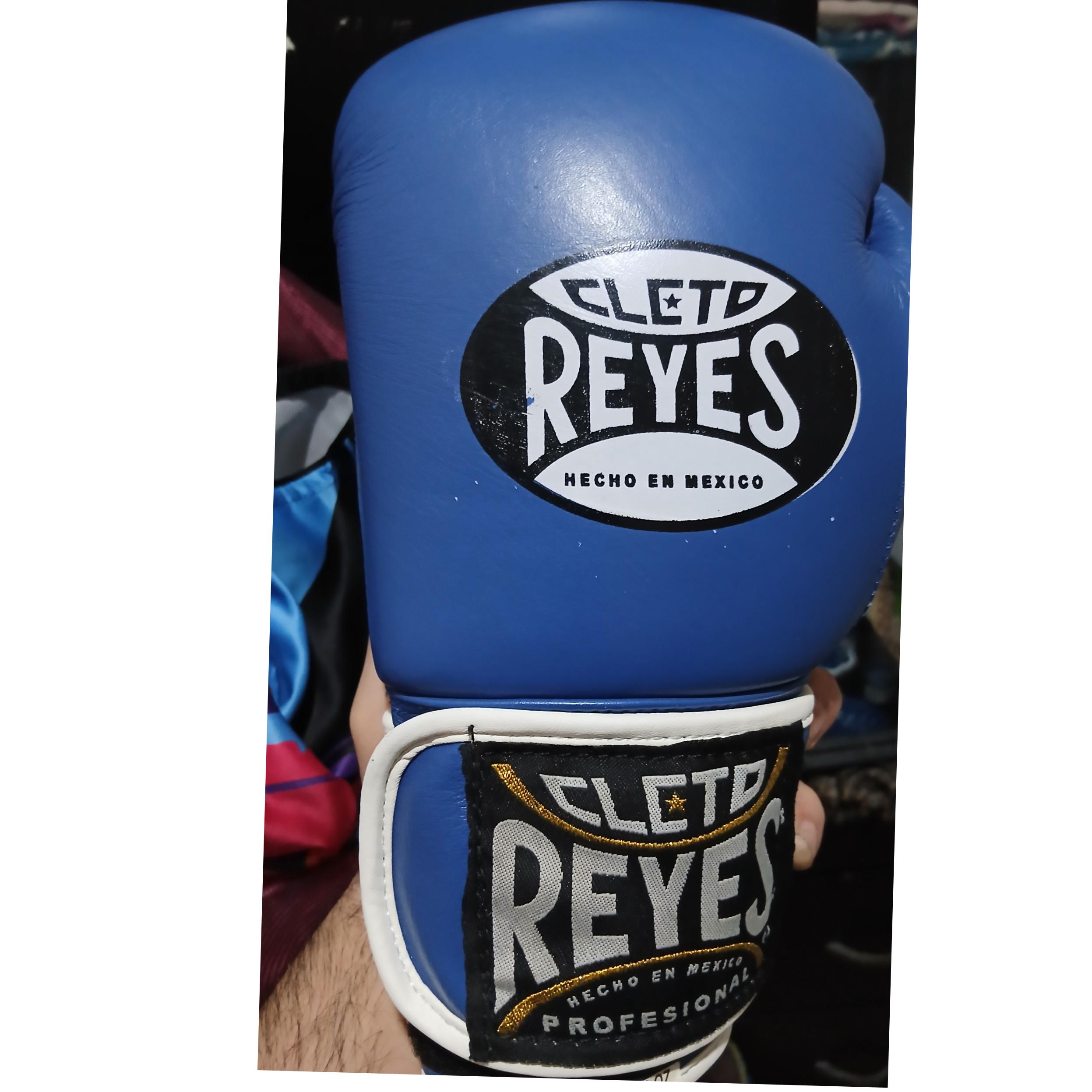 دستکش بوکس در حد نو