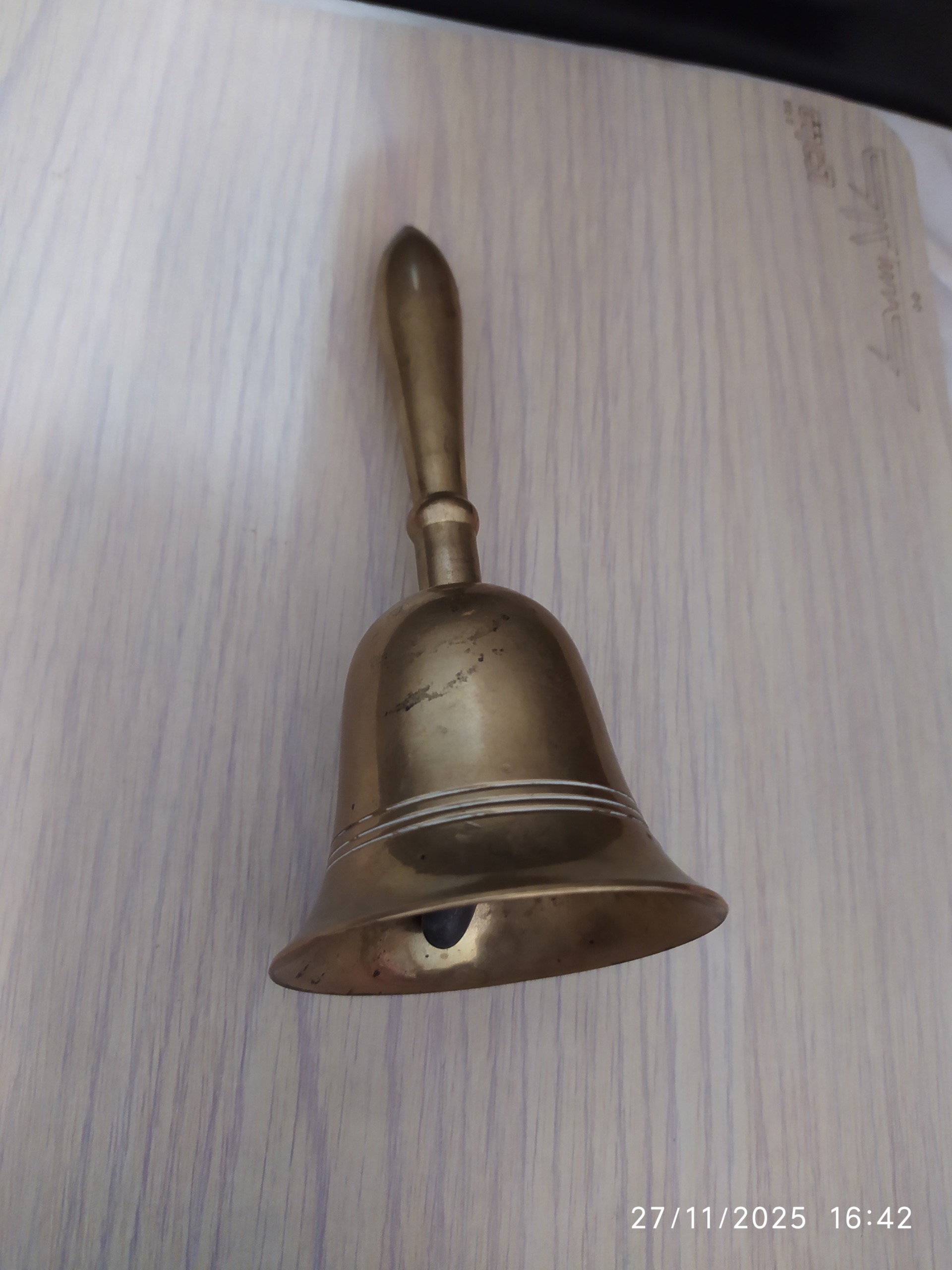 زنگ برنزی دستی