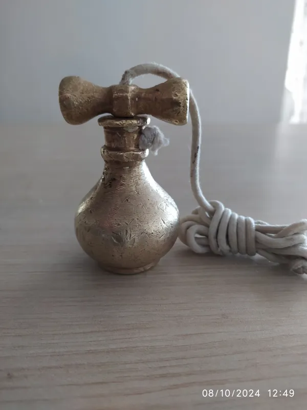 شاقول بناییبرنزی قدیمی دستساز 530 گرمی