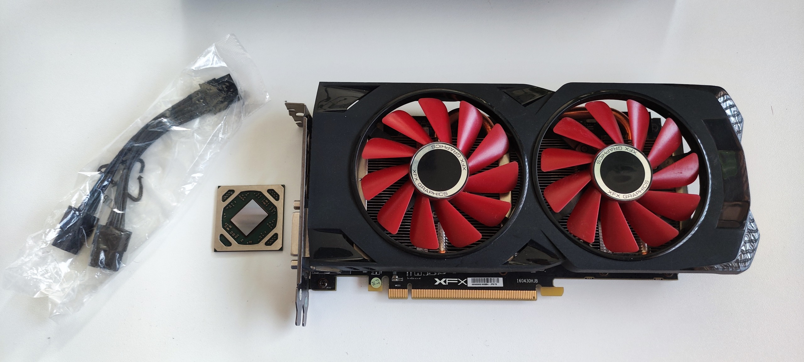 کارت گرافیک rx570 معیوب غیر قابل تعمیر