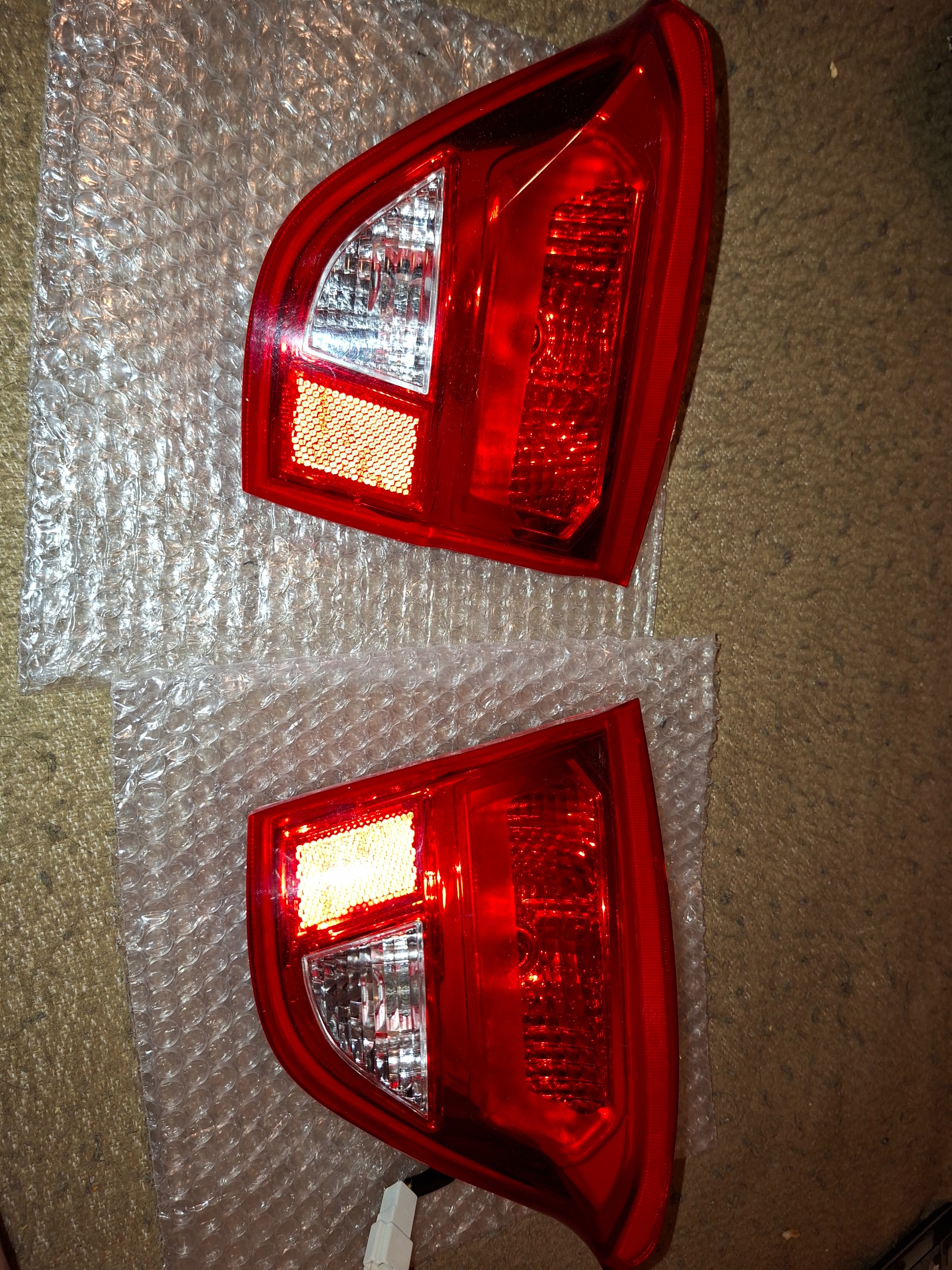 یک جفت چراغ خطر کوییک صندوق فابریک