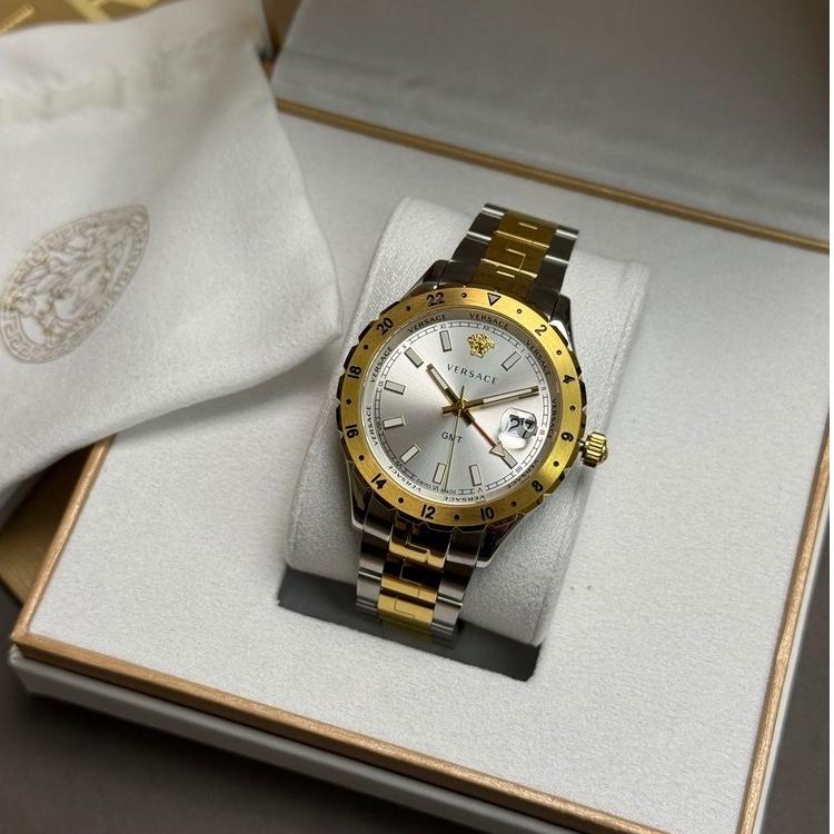 ساعت مچی Versace ورساچه مدل V11030015