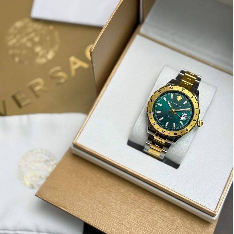 ساعت مچی Versace ورساچه مدل V11050015