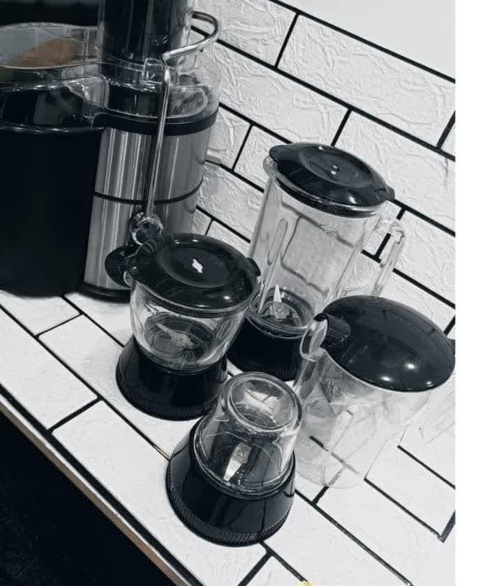 آبمیوه گیری چهارکاره سیلور کرست مدل 6065
