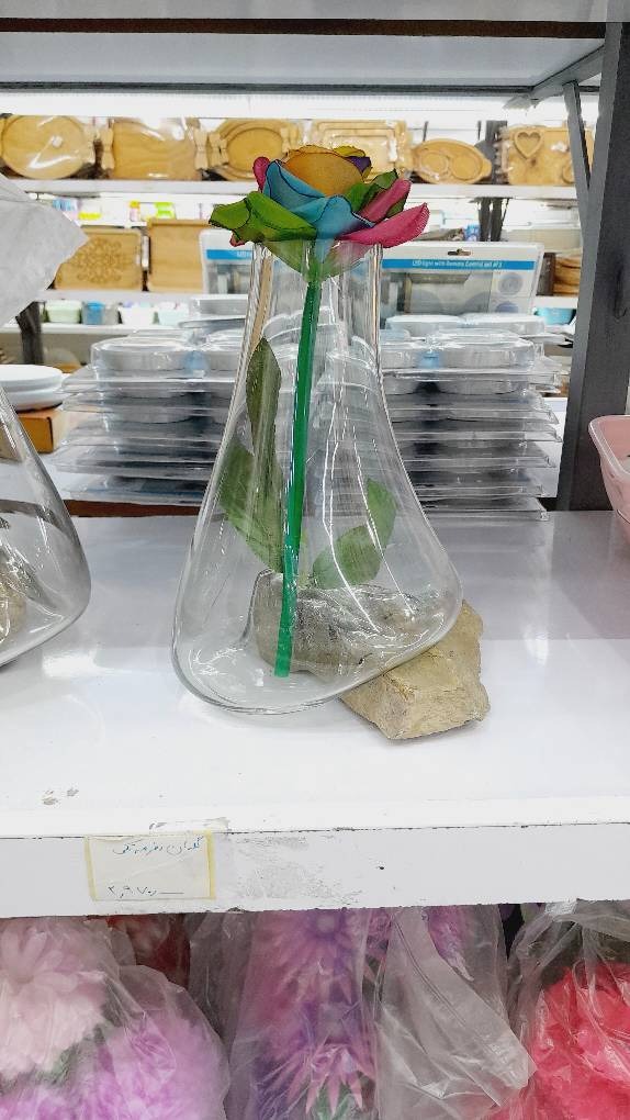 گلدان دفرمه تکی