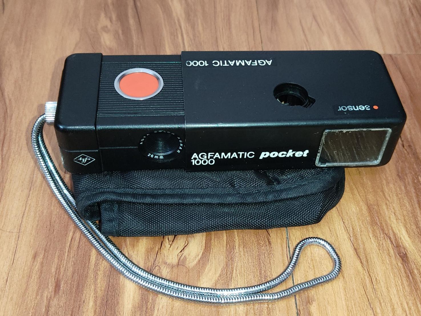 دوربین معروف آگفا آلمانی 110 با کیف وبند فابریک