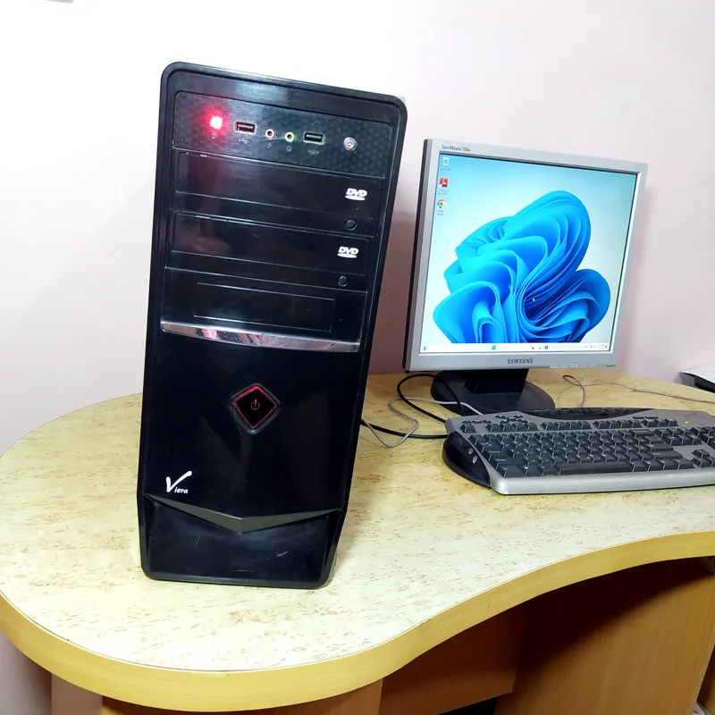 کیس H81 نسل4 رم 8 گرافیکدار سی پیو i3 4130