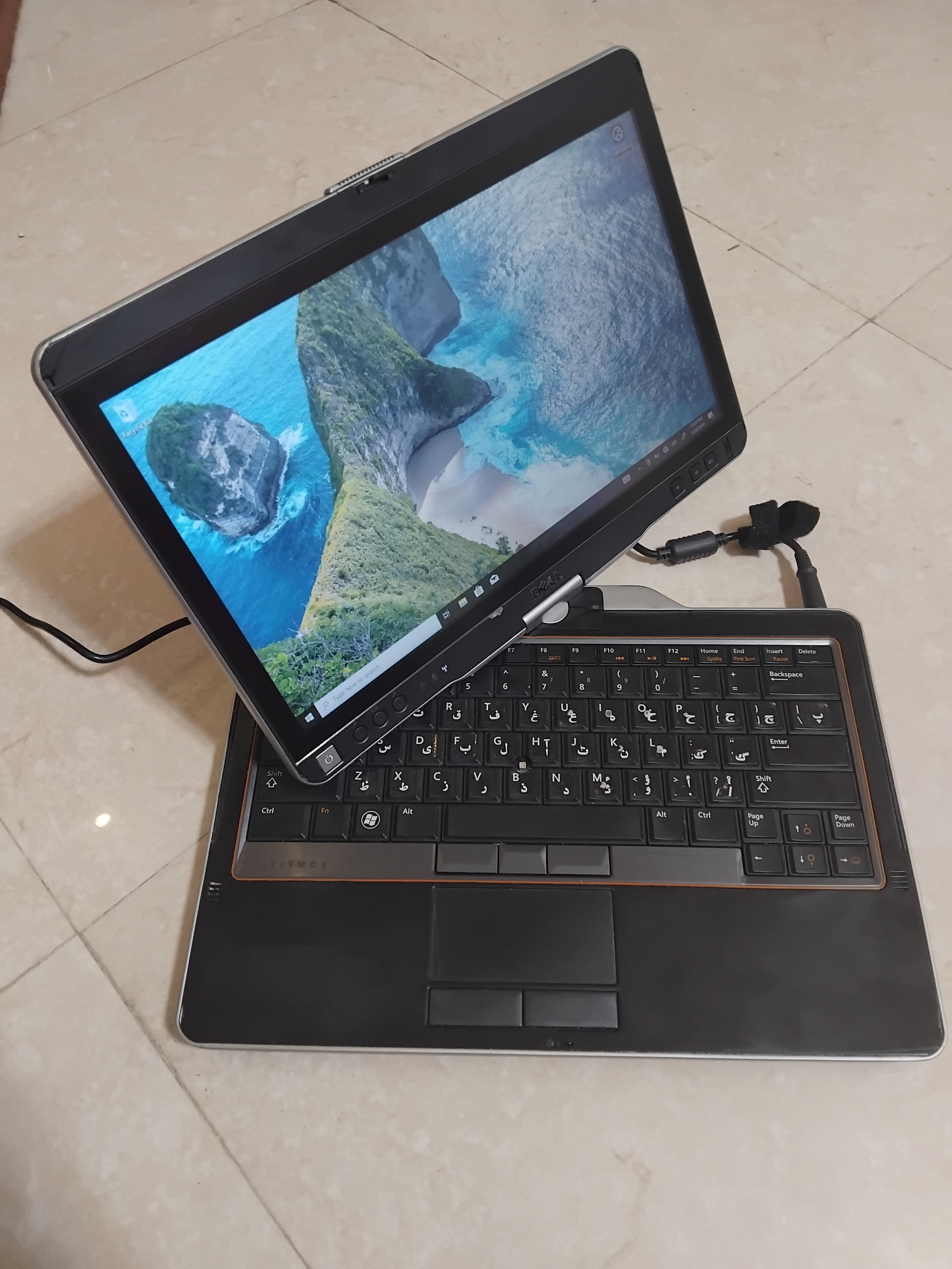 لپ تاپ i3 لمسی چرخشی هارد ssd رم 8 گیگ