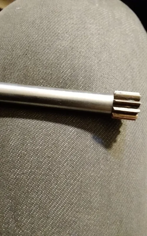 میله شفت تو خالی با قطر8mmطول 43cm  (ایده)