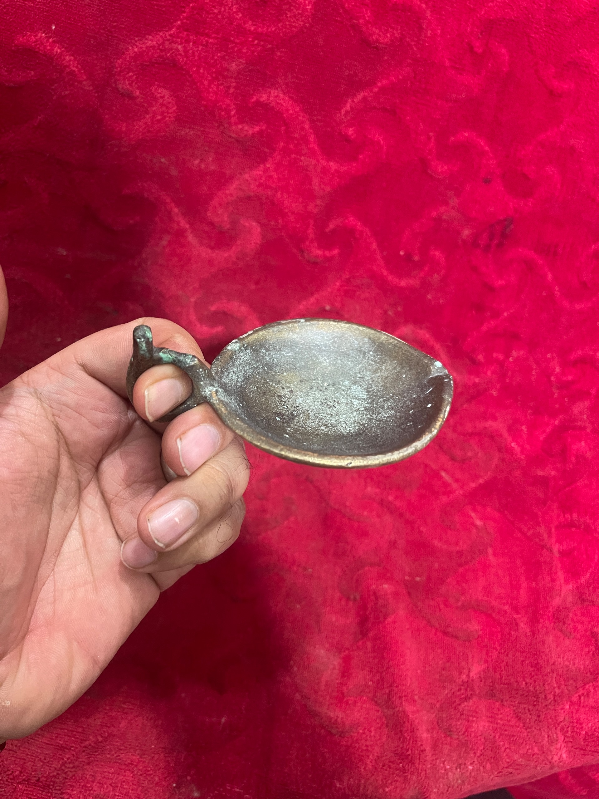 شمع سوز بسیار قدیمی
