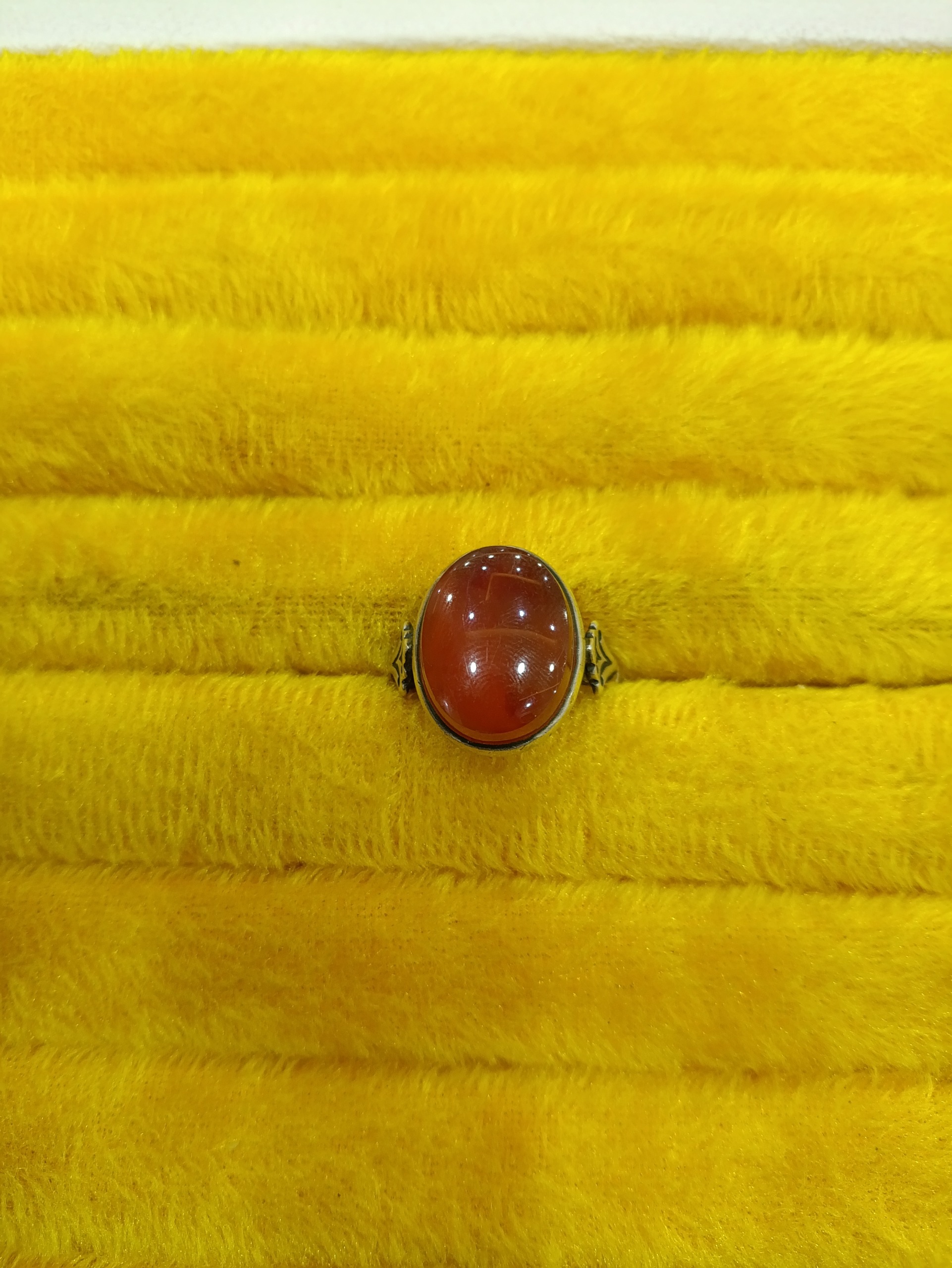 انگشتر نقره عقیق