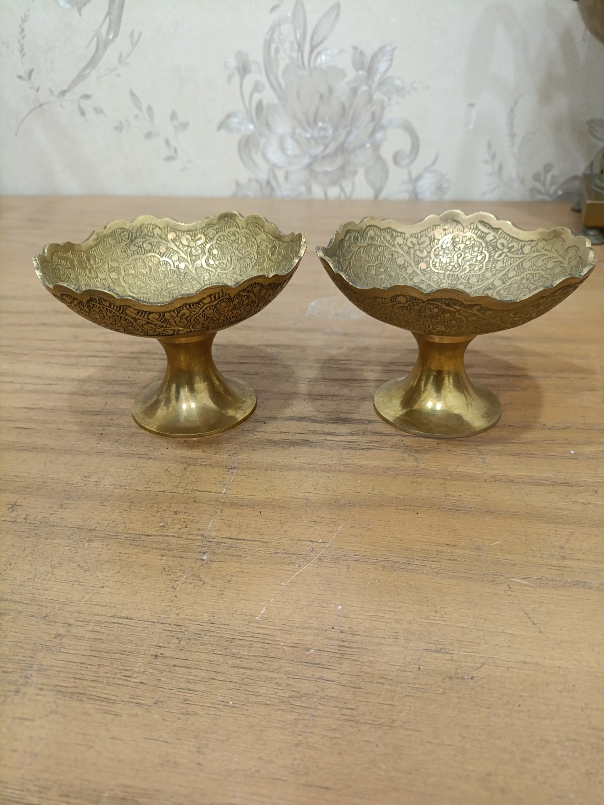 قندون برنزی هندی بسیار زیبا