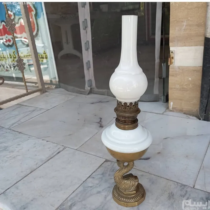چراغ بسیار زیبای بارفتنی چشمگیر و اصیل
