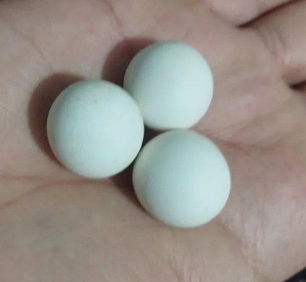 3عدد سنگ الماس یاسنگ آسیاب با خواص عجیب