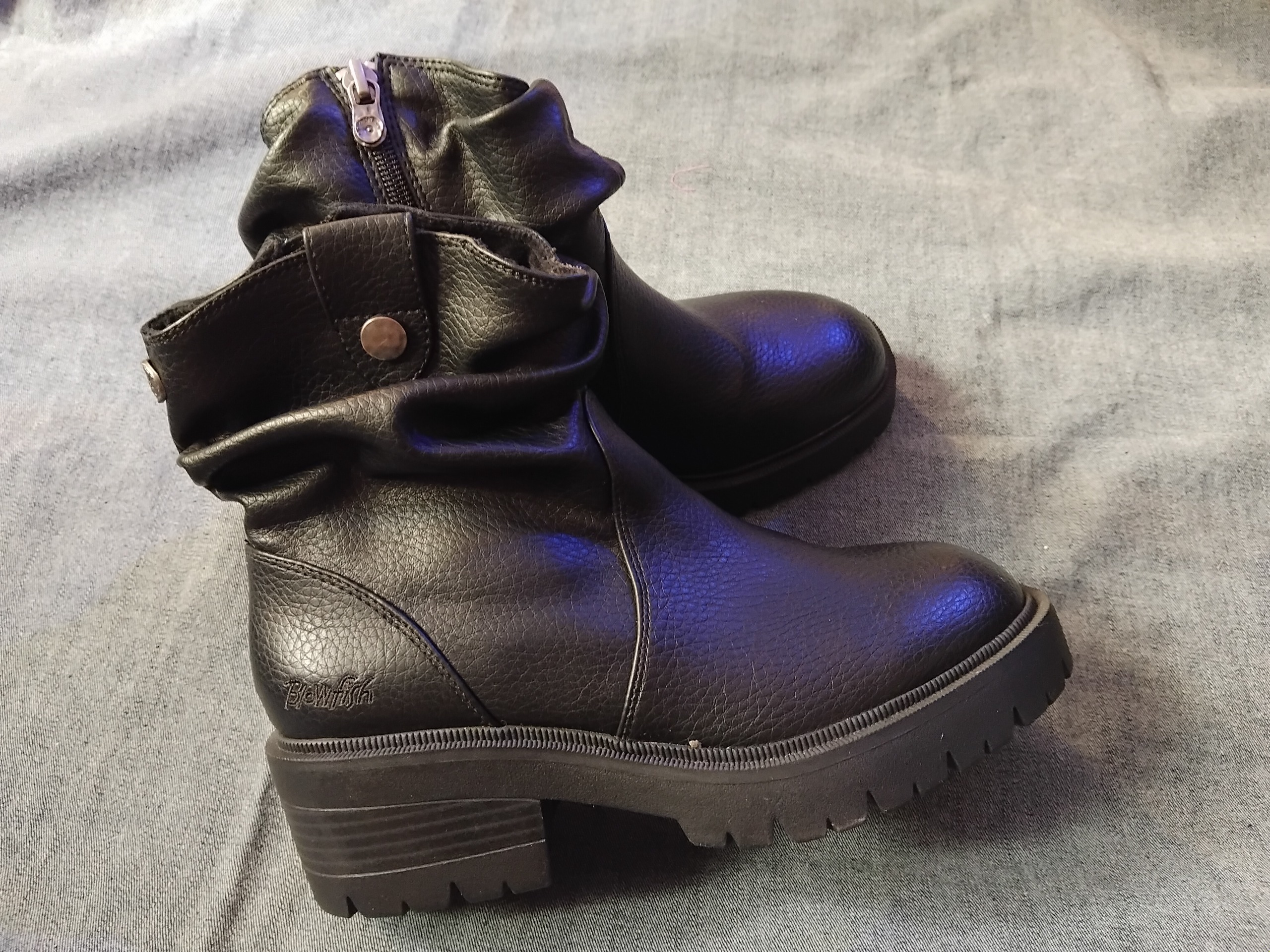 نیم بوت زنانه. Blowfish سایز 39