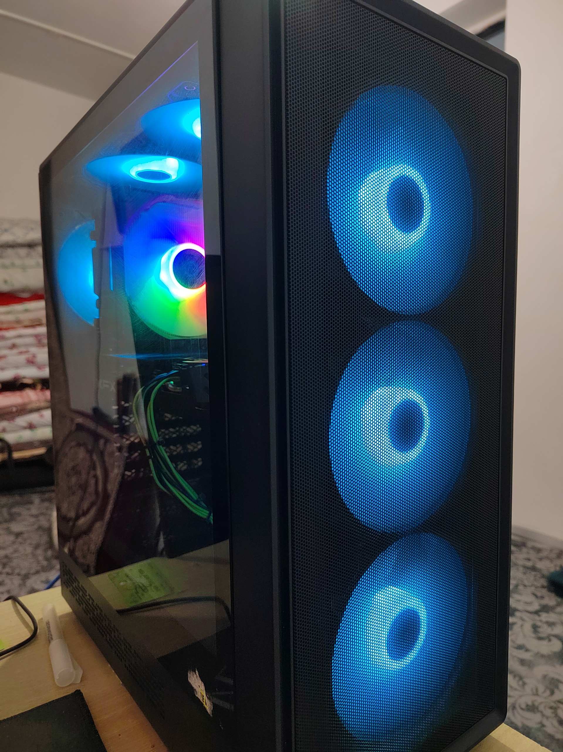 کیس کامپیوتر گیمینگ rgb