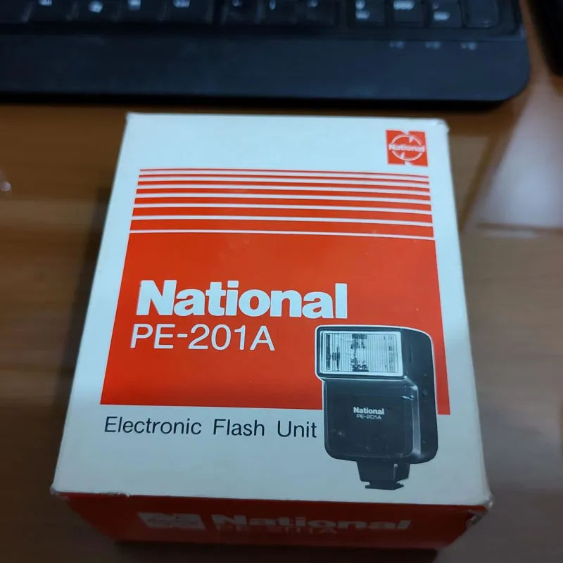 فلاش اکسترنال National PE-201A Flash