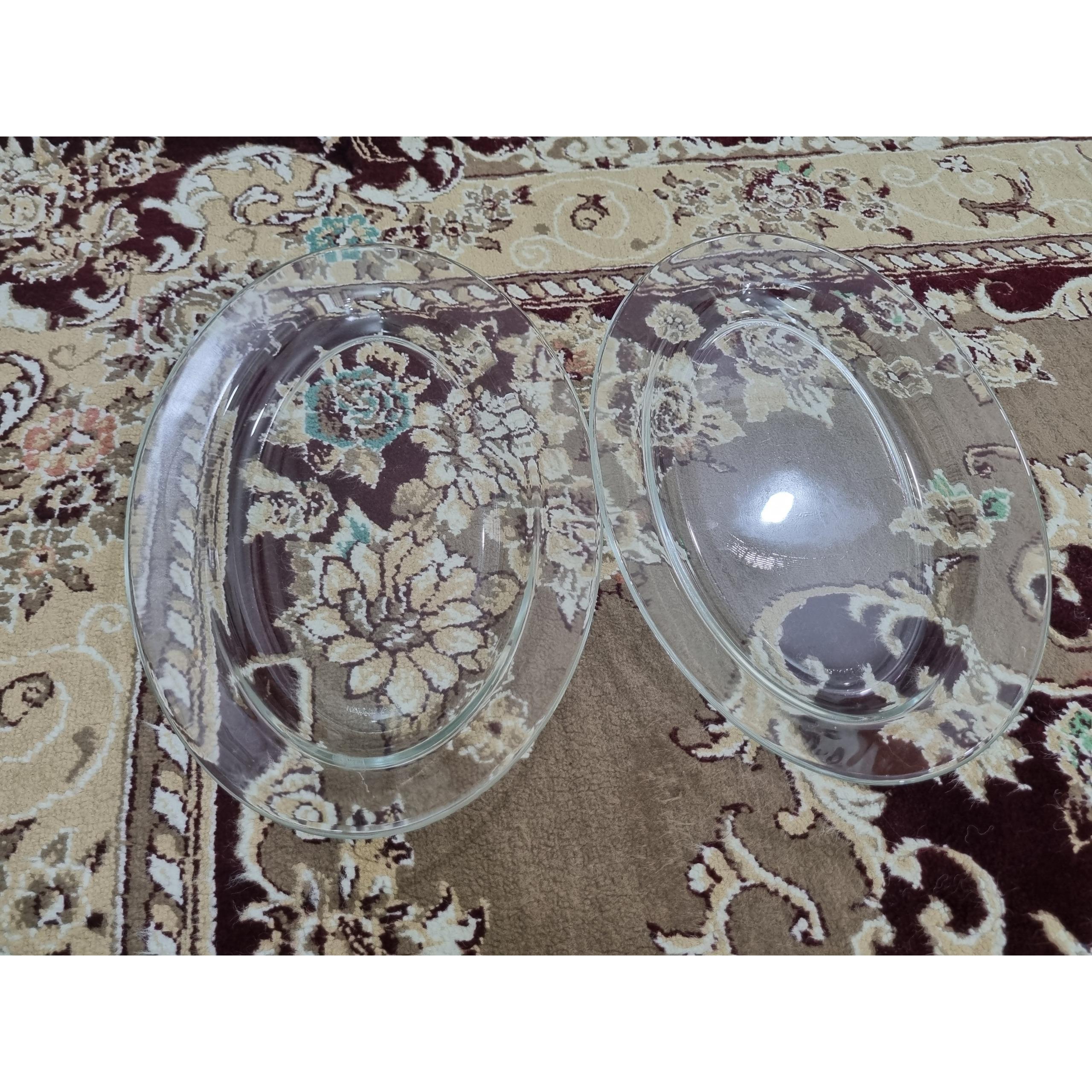 دیس پلو خوری پیرکس