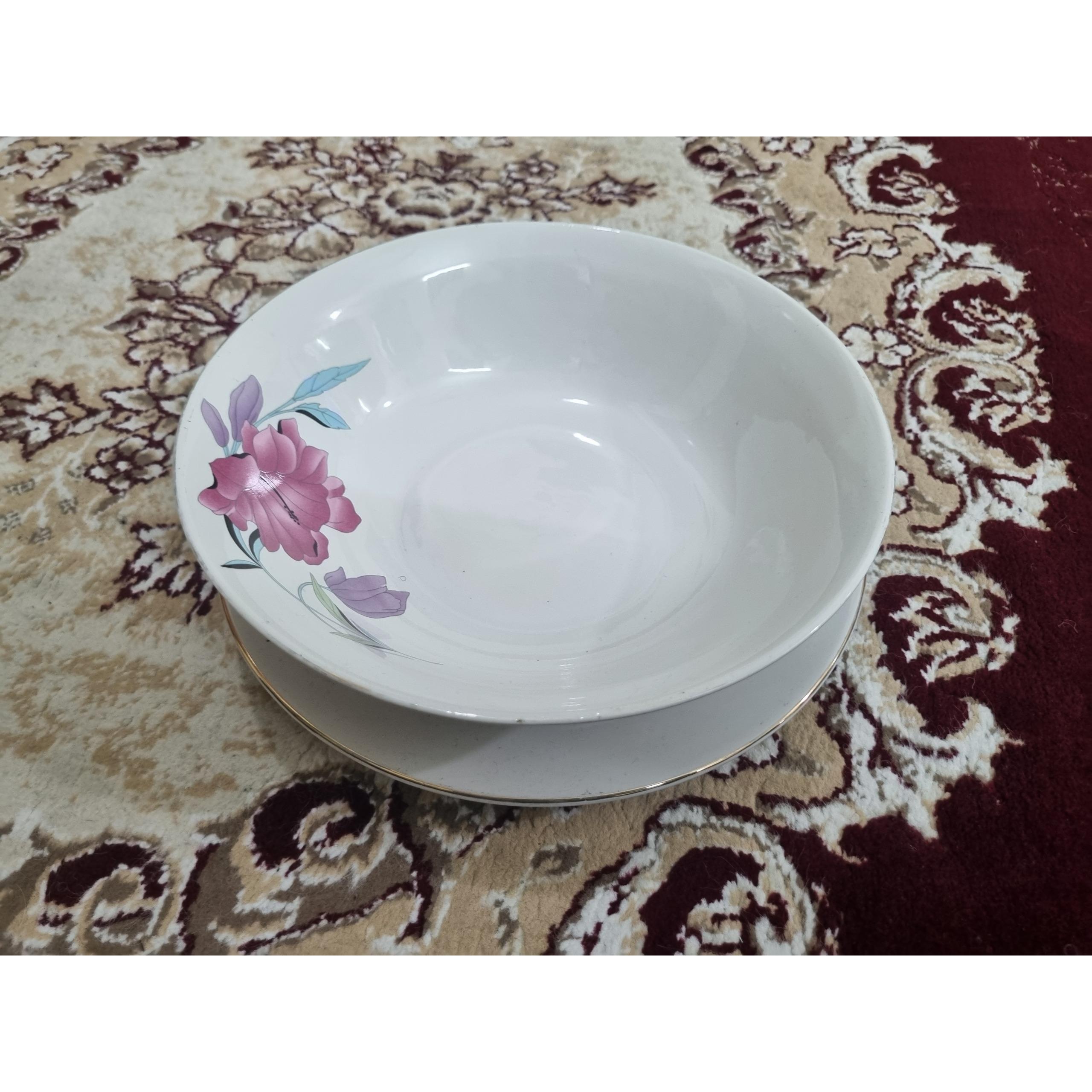 دیس و میوه خوری